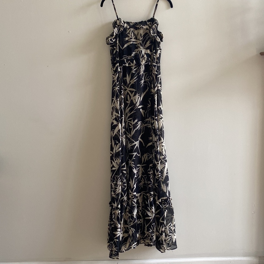 Express Black & Cream Bathing Suit Coverup - Picture 9 of 9